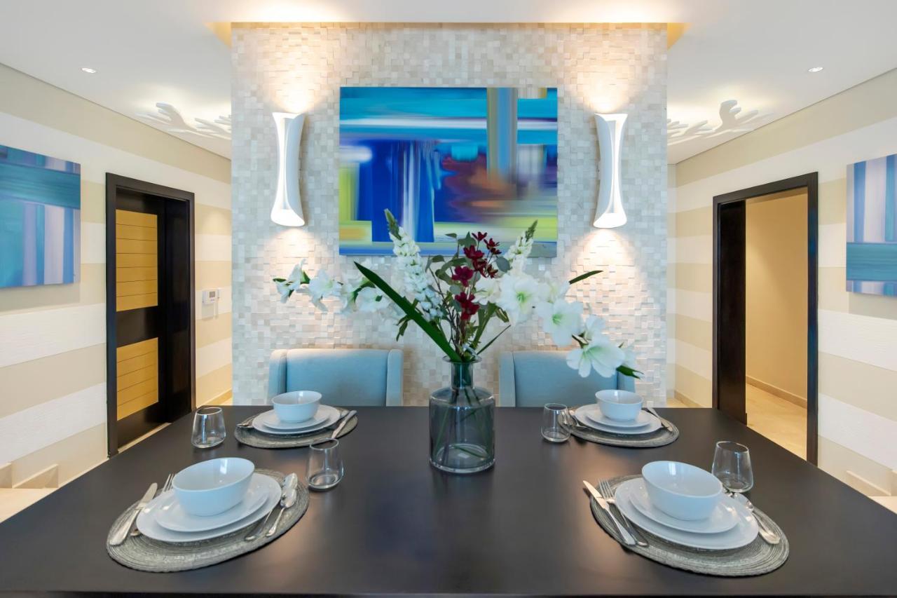 Fam Living - Sarai Beach Villas - Palm Jumeirah - Families Only Dubai Exterior photo