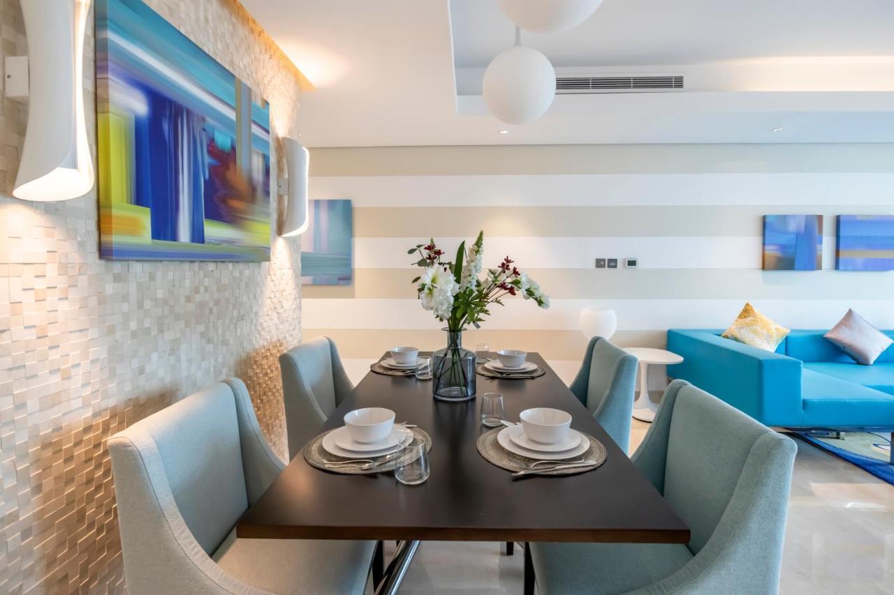 Fam Living - Sarai Beach Villas - Palm Jumeirah - Families Only Dubai Exterior photo