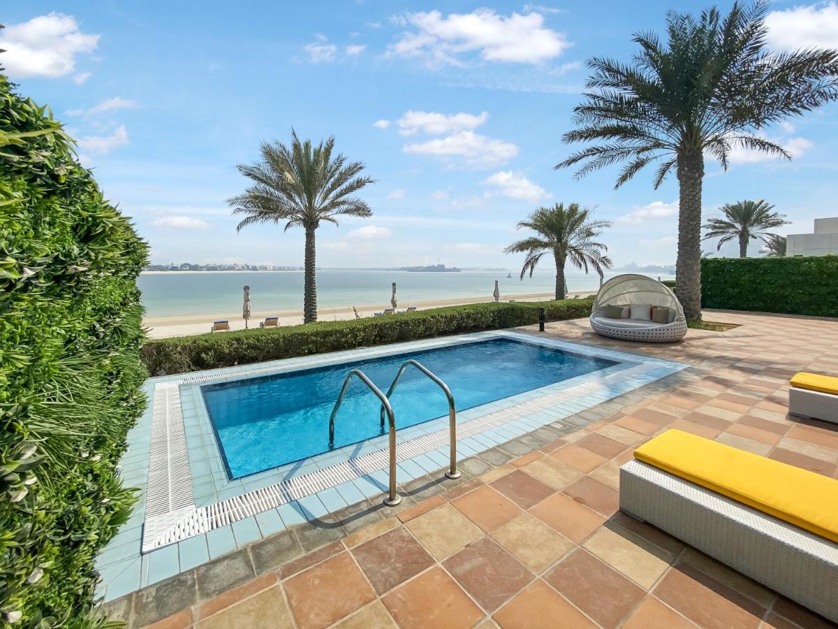 Fam Living - Sarai Beach Villas - Palm Jumeirah - Families Only Dubai Exterior photo