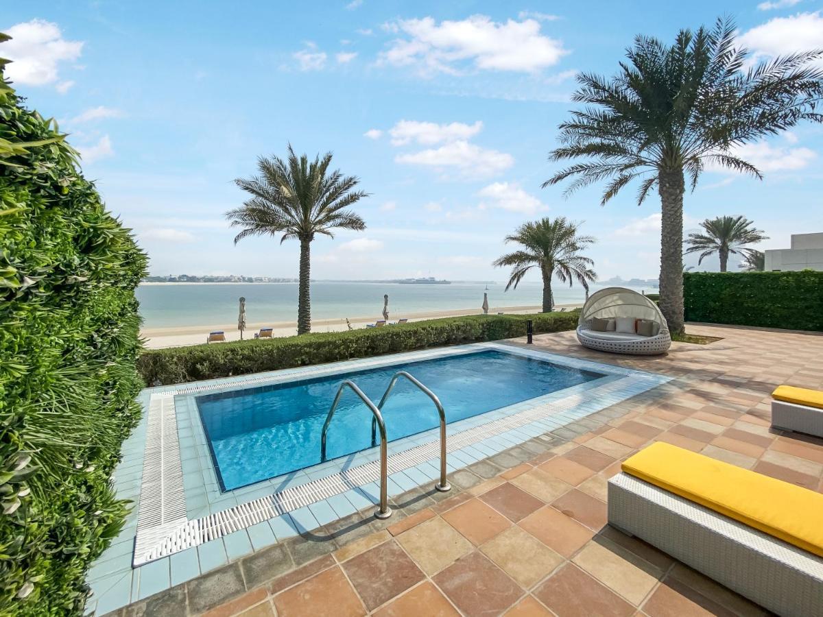 Fam Living - Sarai Beach Villas - Palm Jumeirah - Families Only Dubai Exterior photo