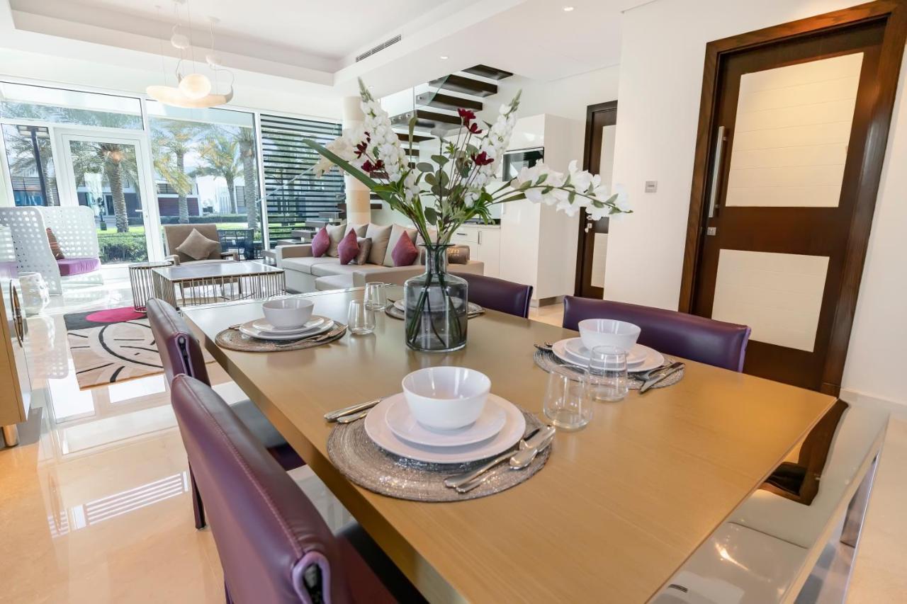 Fam Living - Sarai Beach Villas - Palm Jumeirah - Families Only Dubai Exterior photo