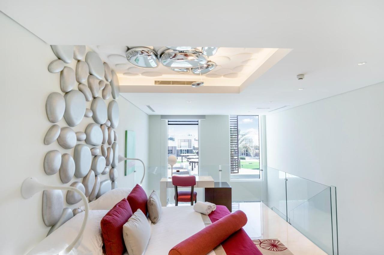 Fam Living - Sarai Beach Villas - Palm Jumeirah - Families Only Dubai Exterior photo